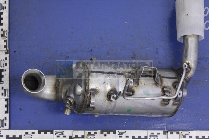 Скупка і викуп БУ каталізаторів Ford 8M