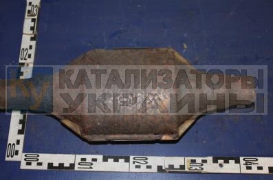 Скупка і викуп БУ каталізаторів Toyota Cheswik бензин gruba ok. 8 cm